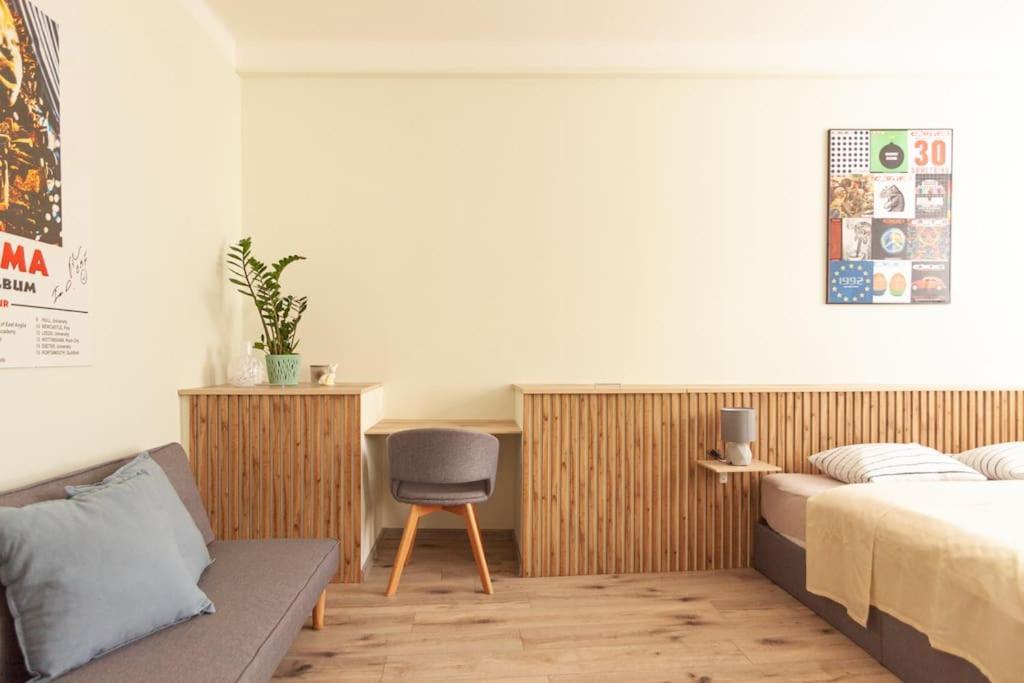 Vysoka Apartman Emf/Stp Bratysława Zewnętrze zdjęcie